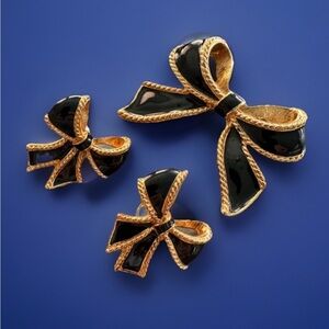 KJL Kenneth Jay Lane Black Enamel Bow Pierced Earrings & Chain Enhancer Set